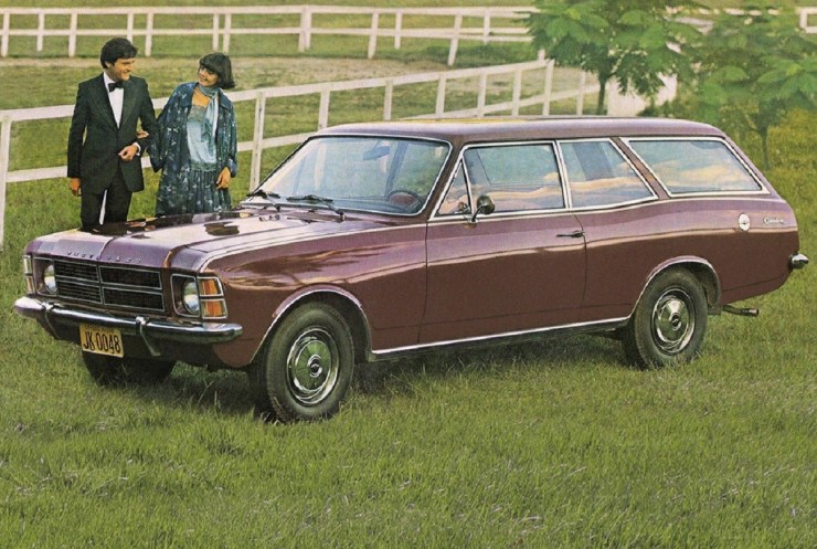 chevrolet-caravan-1978-lateral