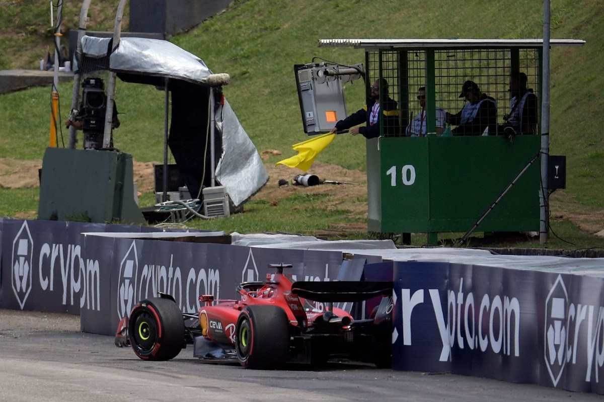  Após bater antes mesmo da corrida começar, Leclerc ficou fora da competição