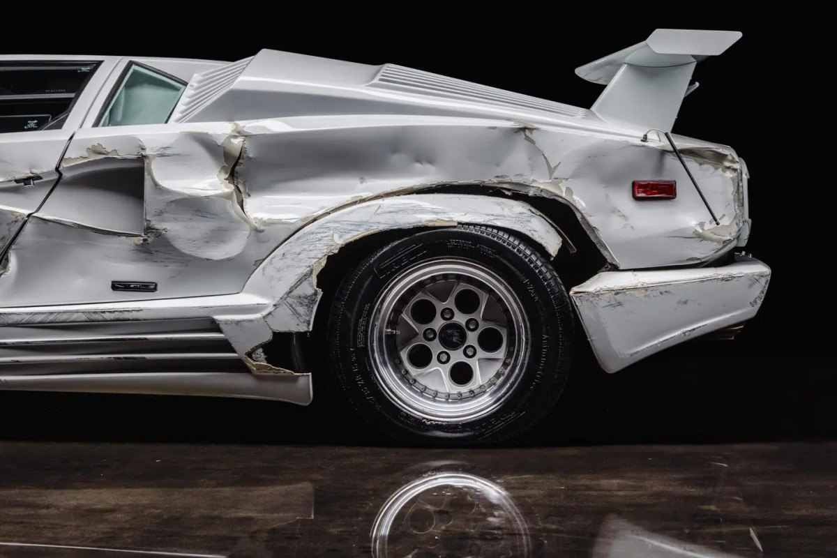 Ironicamente, os danos da Lamborghini a tornam ainda mais especial 