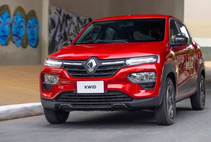 Gasolina tá cara? Os 6 carros que rendem mais com tanque na reserva