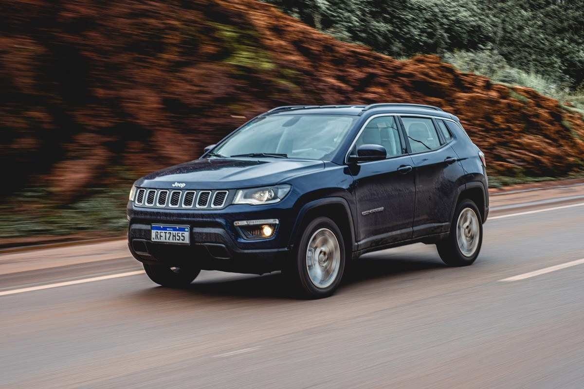 Jeep Compass Longitude; modelo está na Black Friday da Jeep.