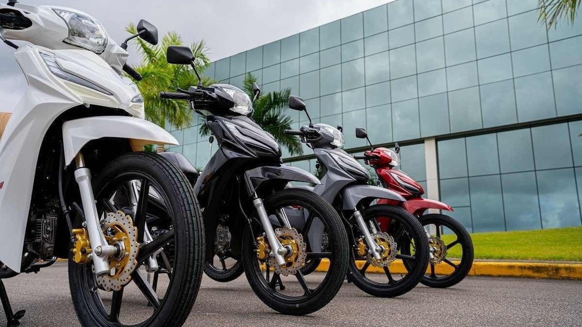 Shineray comercializa a Rio 125 EFI em quatro cores