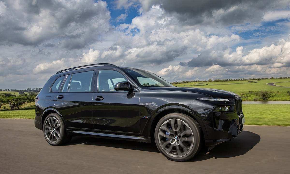 Rodas de 22 polegadas são diferencial no novo BMW X7 M60i