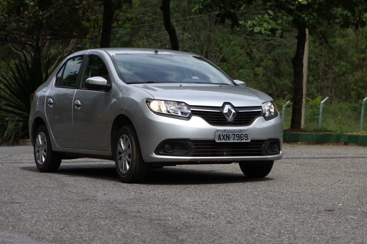 Renault equipa Stepway e Logan de série com controle de estabilidade