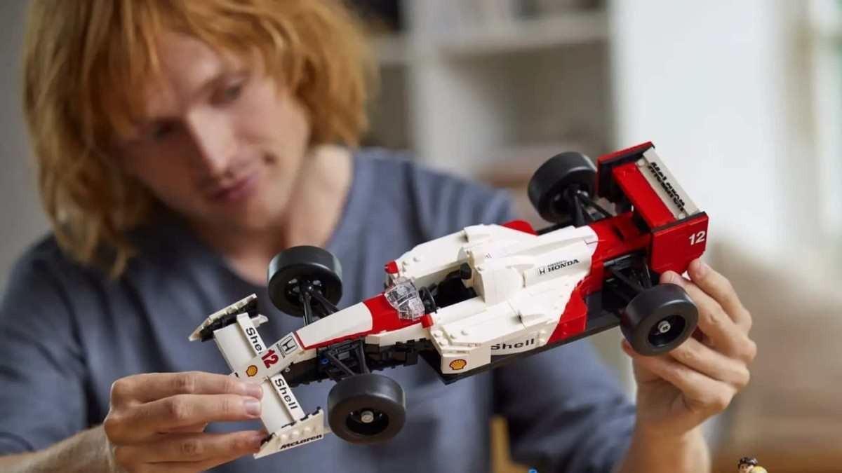 Lego McLaren MP4/4 de Ayrton  Senna 