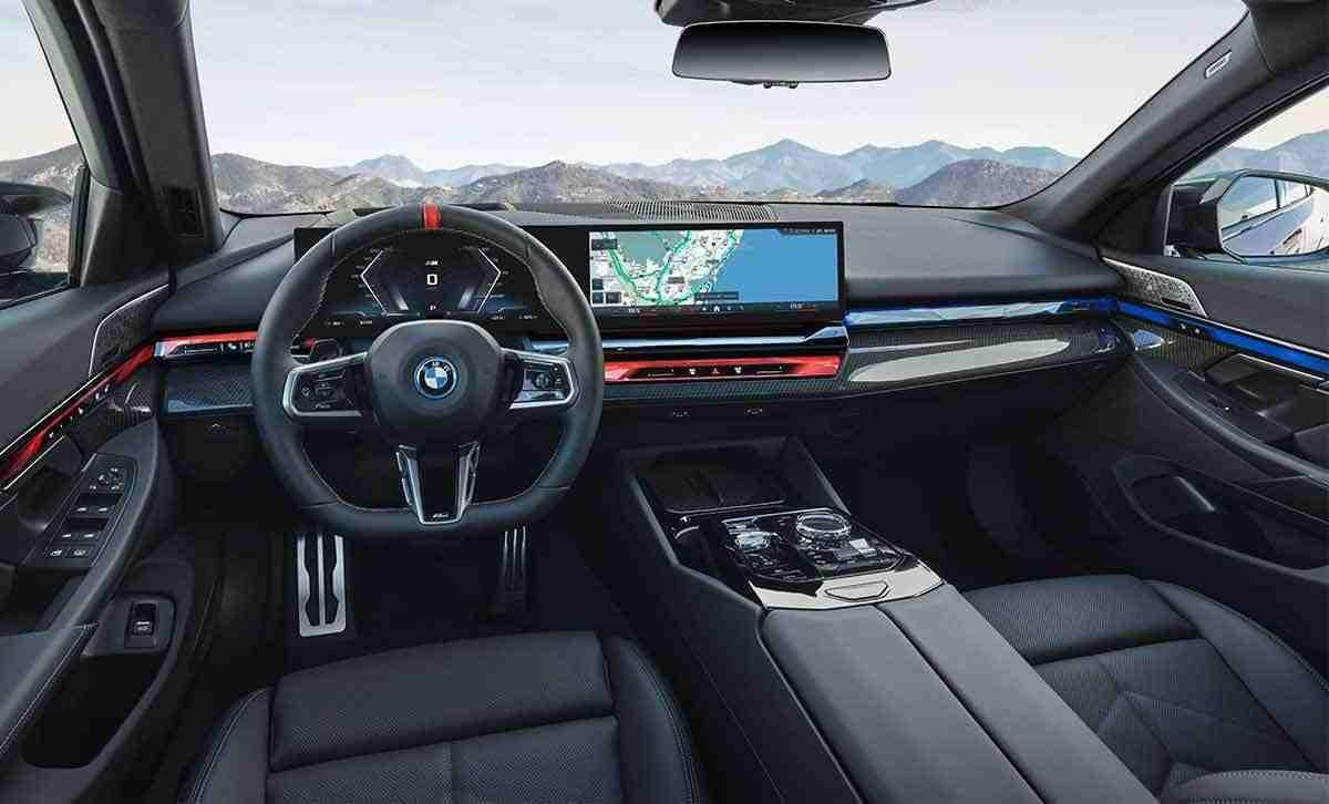 BMW Serie 5 i5 interior painel e bancos dianteiros no estúdio