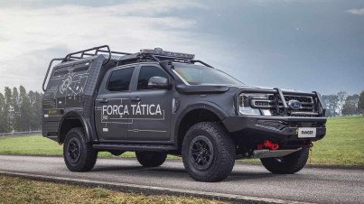 Ford Ranger preparada para uso militar vira 'super-caveirão'