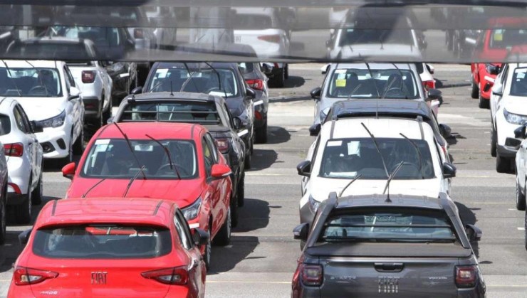 O crescimento nas vendas de veículos nos quatro primeiros meses do ano surpreendeu até a Anfavea
