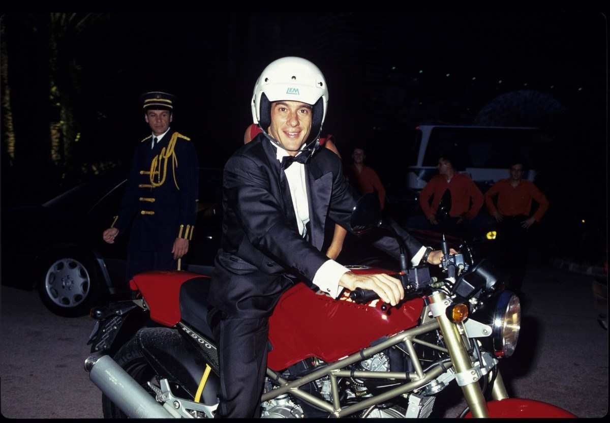 Ducati Monstro Senna.