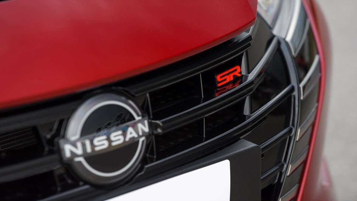 Nissan Versa SR 2025