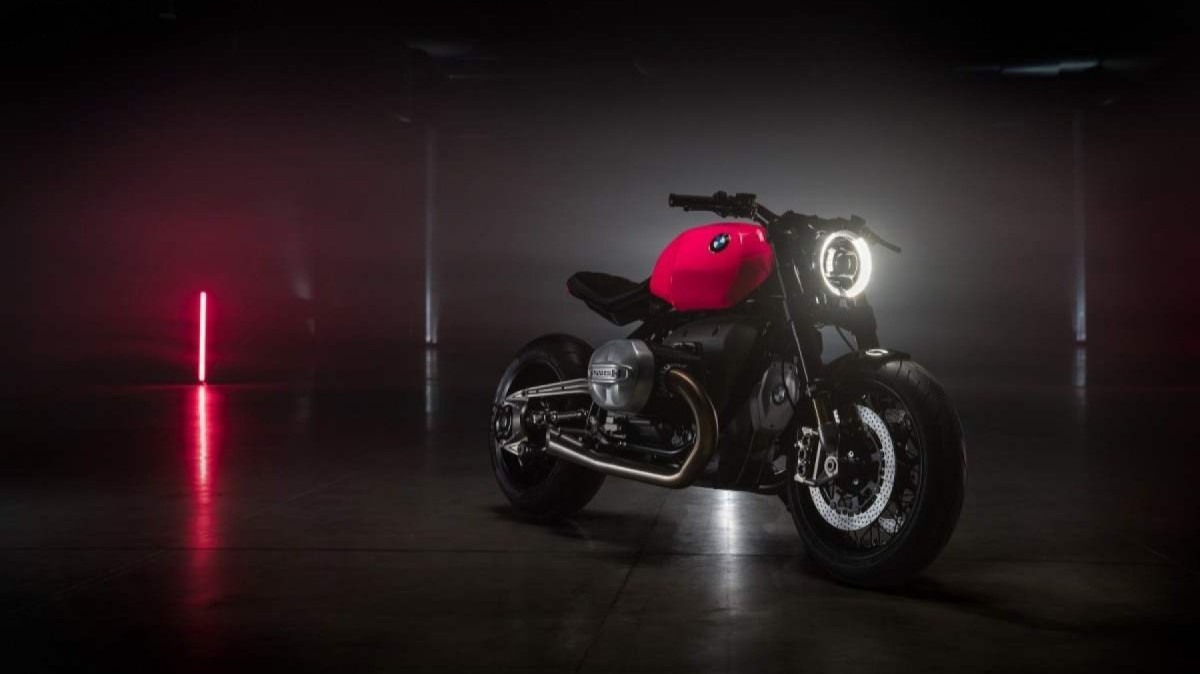 BMW R20 Concept tem farol em LED e luz de posição circular