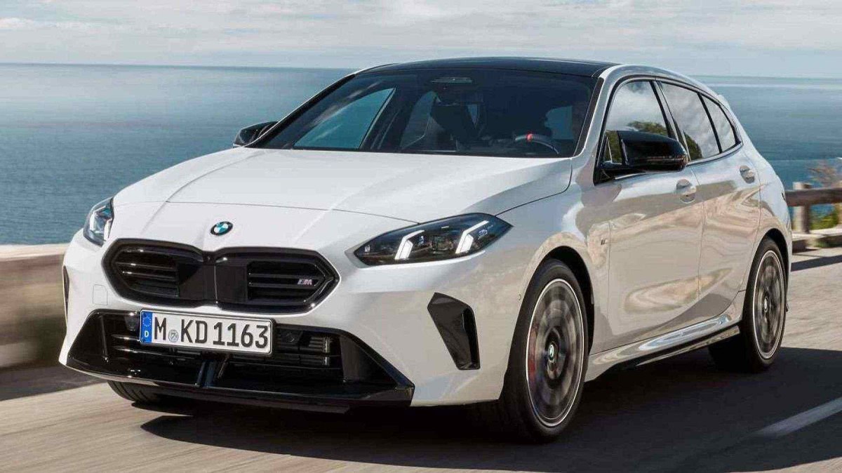 BMW ainda não divulgou os preços e a data oficial de lançamento do novo Série 1 no Brasil