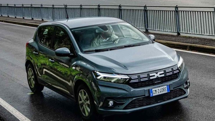 Dacia Sandero é, atualmente, o carro mais vendido na Europa -  (crédito: Dacia/Divulgação)