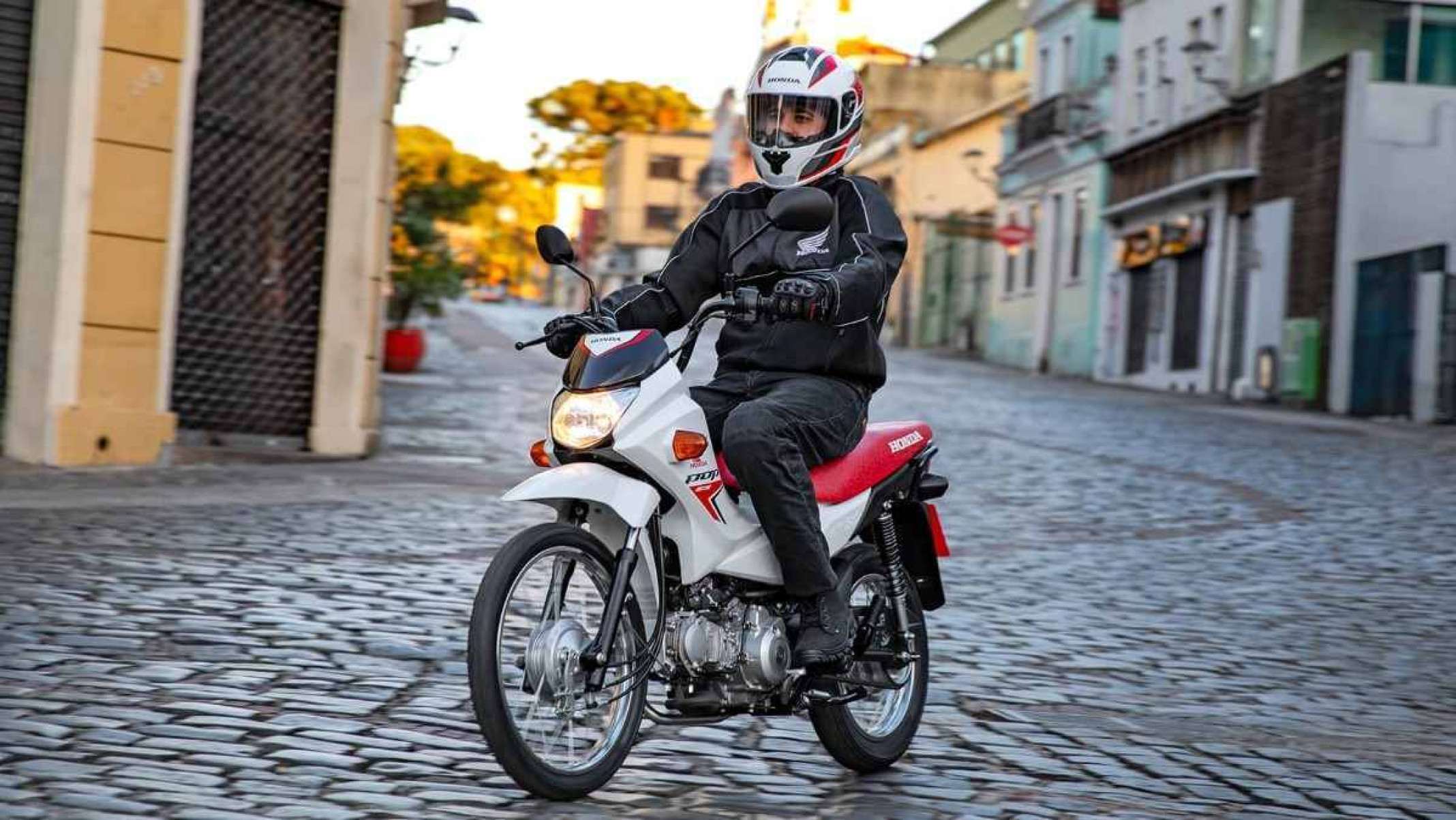 10 scooters ou motonetas mais baratos do Brasil em 2024.