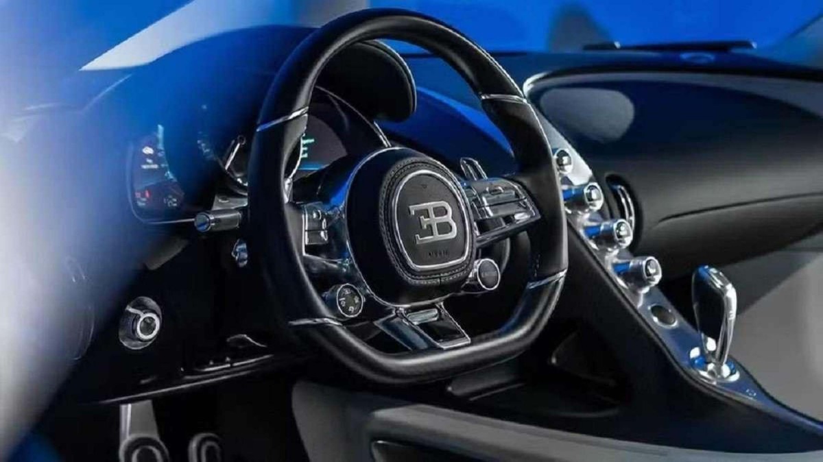 Modelo Bugatti apresenta peças de fibra de carbono para reduzir peso