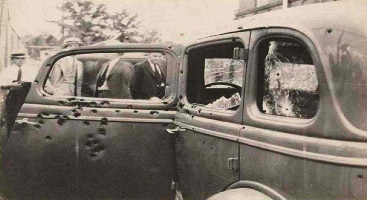 Carro alvejado de Bonnie e Clyde