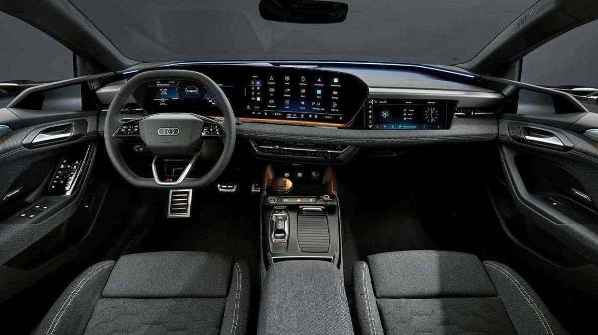 Interior do Audi A6 e-tron tem três telas digitais, incluindo uma central multimídia de 14,9 polegadas