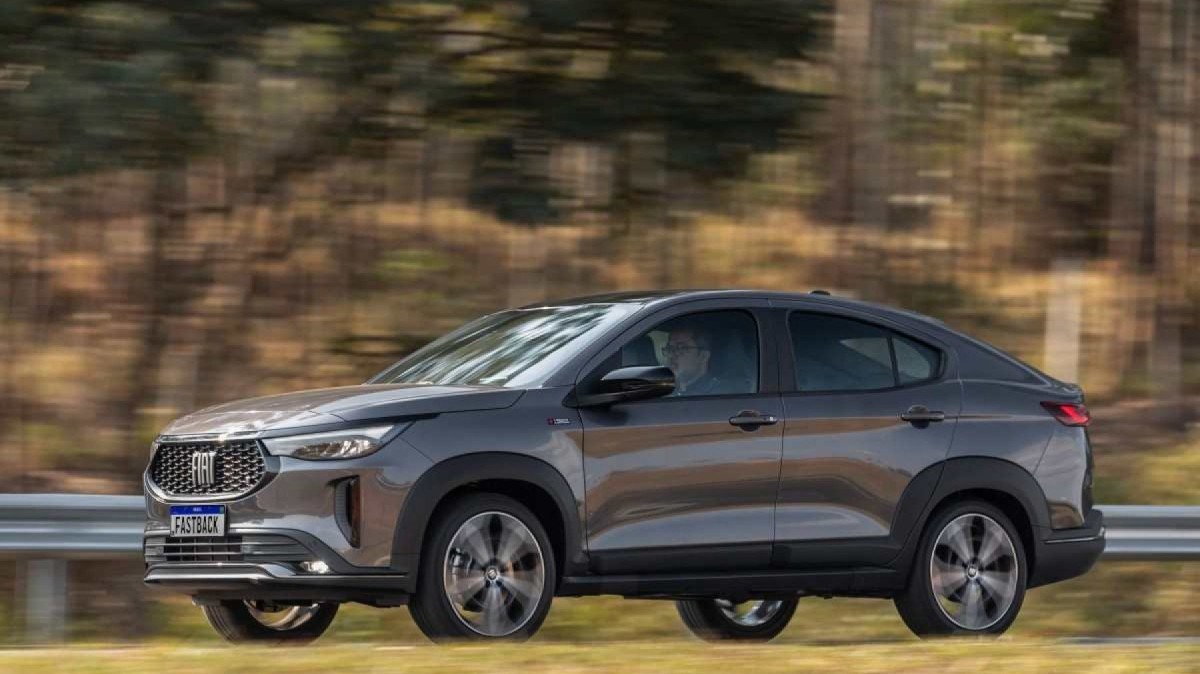Um dos pontos forte do Fiat Fastback é o seu design, com linhas que sugerem esportividade