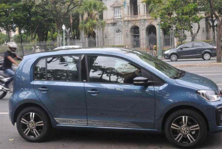 Carros t&iacute;picos de motoristas folgados.