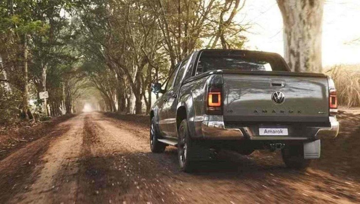 Amarok 2025: Volkswagen apresenta a segunda reestilização da caminhonete lançada em 2010.