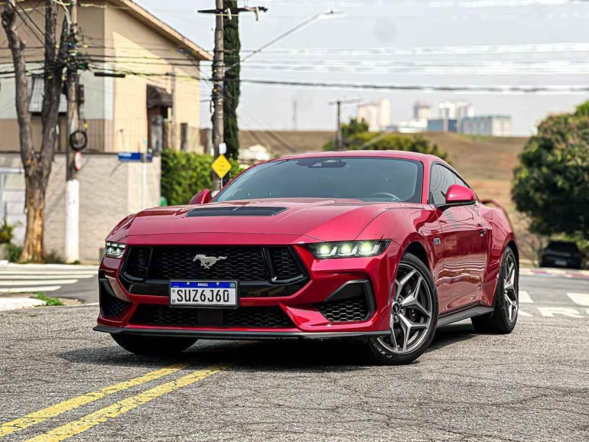 Vendas do Ford Mustang disparam nos EUA com a ausência de concorrentes V8