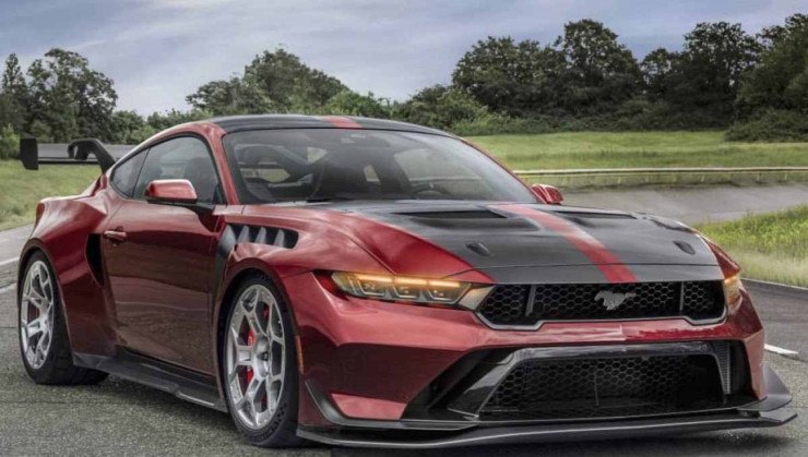 Vers&atilde;o GTD &eacute; derivada de modelo de competi&ccedil;&atilde;o e homologada para as ruas -  (crédito: Divulga&ccedil;&atilde;o)