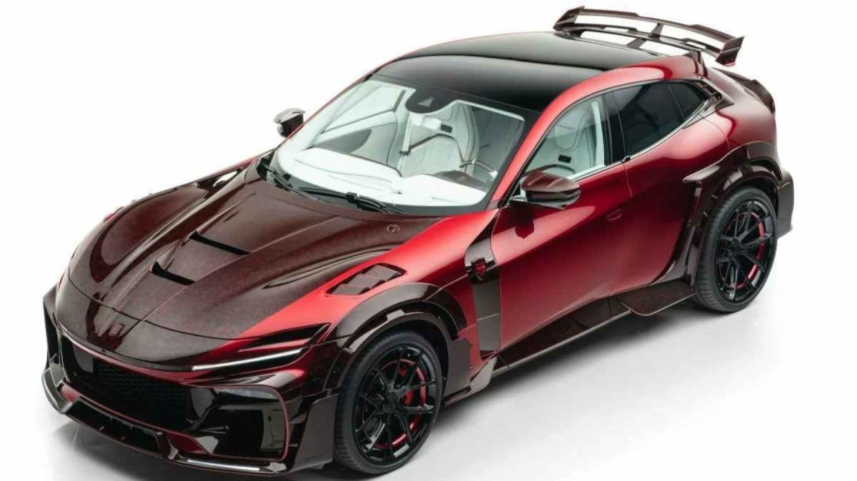 Mansory Pugnator só mantém as portas, lanternas e teto de Ferrari Purosangue