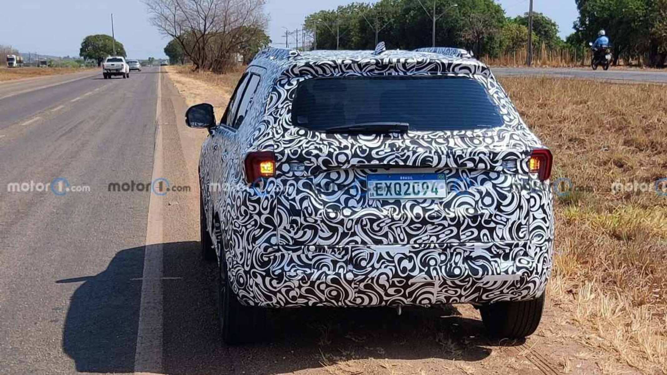 Honda WR-V é flagrado em testes no Brasil 