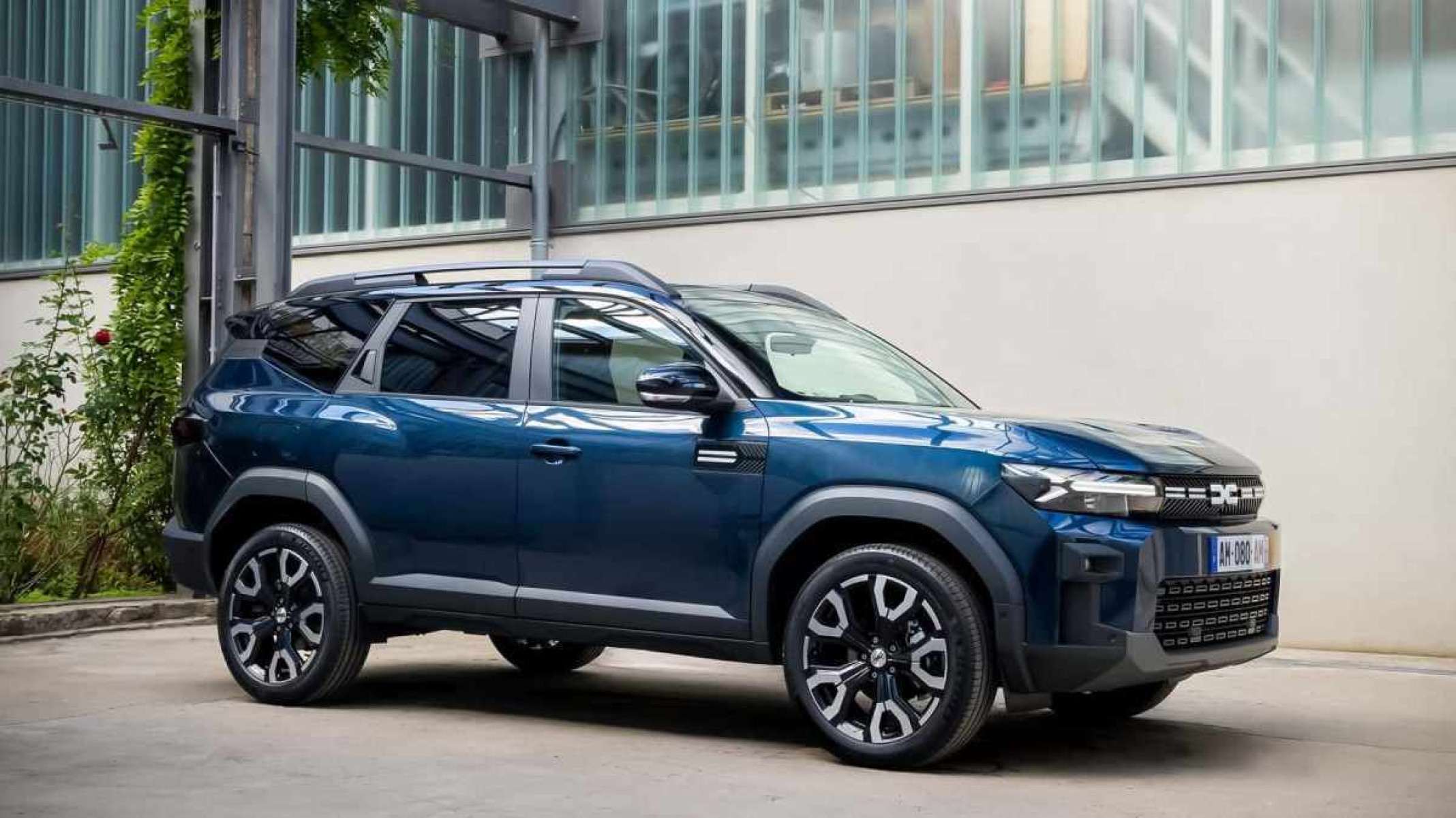 Dacia Bigster é apresentado e pode ser pesadelo para Compass e Corolla Cross 