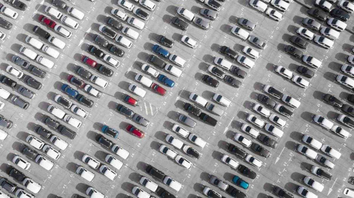 Nova tecnologia pode ajudar na hora de estacionar o carro.