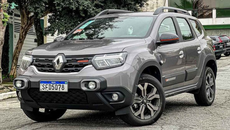 Renault Duster Iconic Plus 1.3T AT