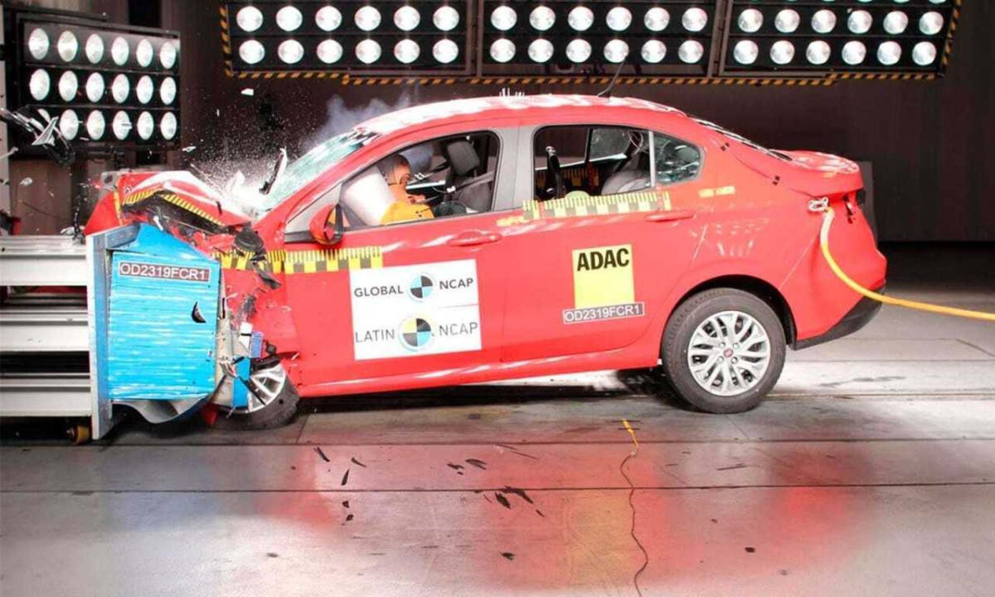 Fiat Cronos no teste de colisão do Latin NCAP