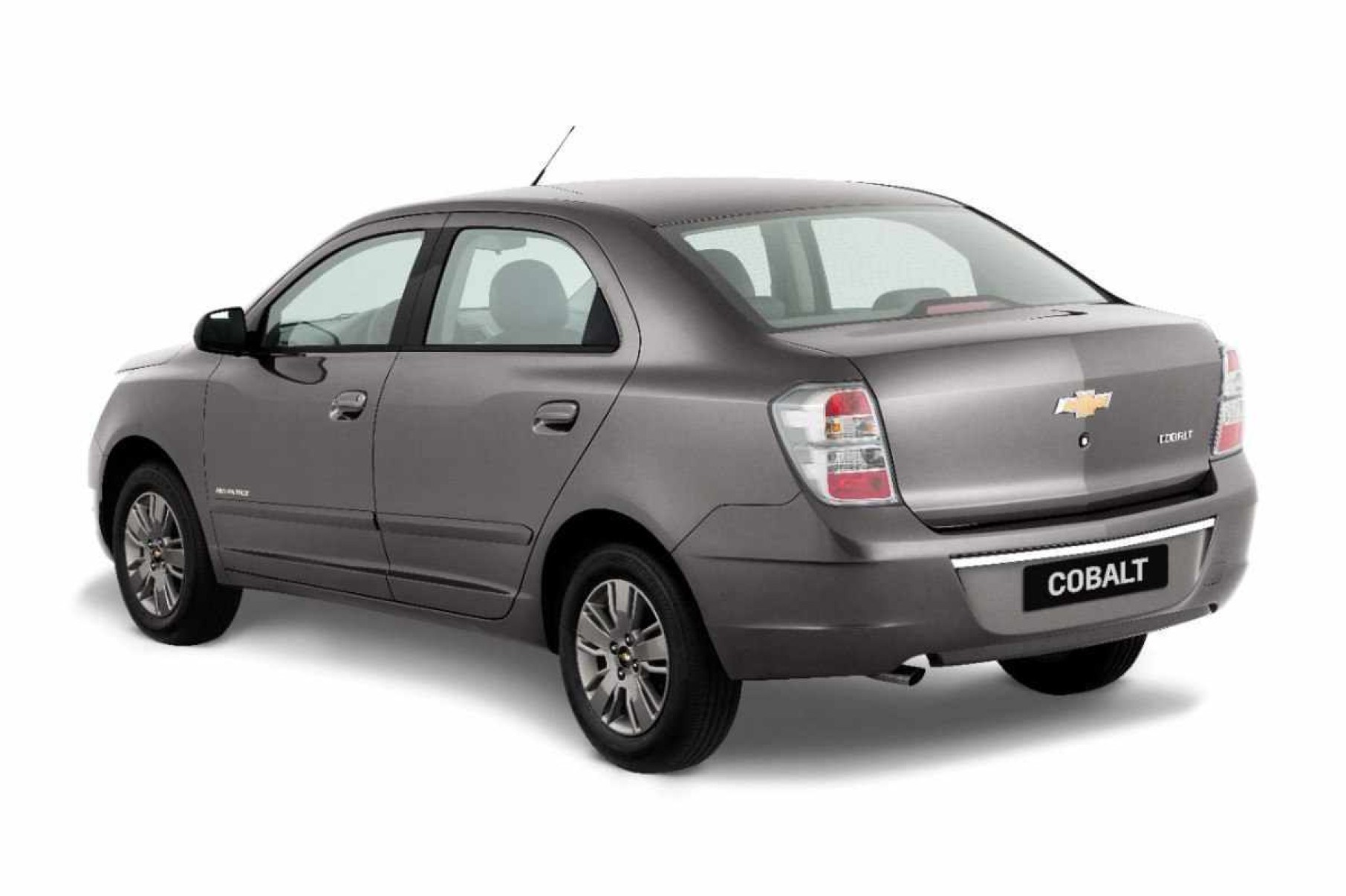 Chevrolet Cobalt tem um porta-malas amplo