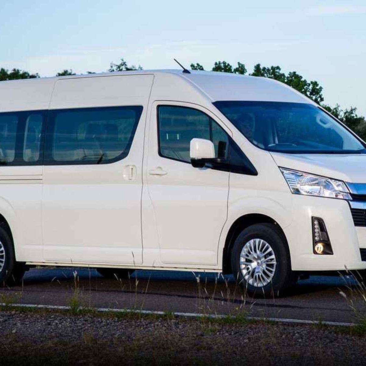 D*o様 ヒコセブン RAYS Caravan & Hiace 2台の計3台セッ Toyota Hiace: Conheça rival de Transit e Master que será vendida