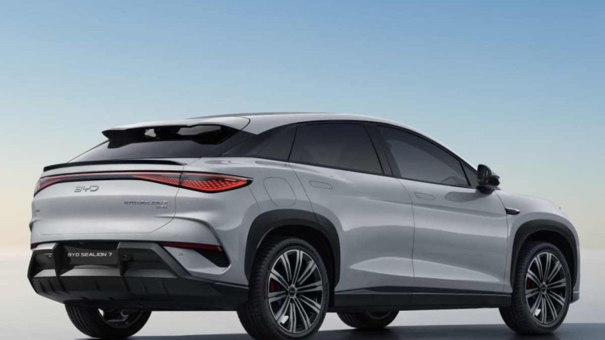  BYD Sealion 07