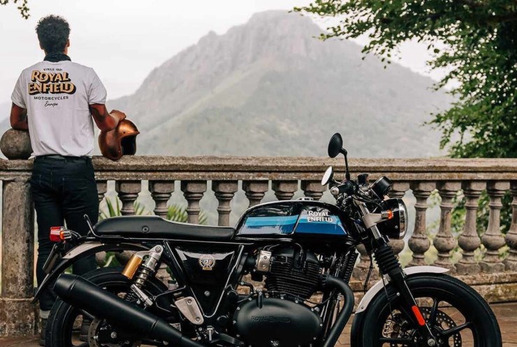 Royal Enfield Continental GT na cor Slipstream Blue