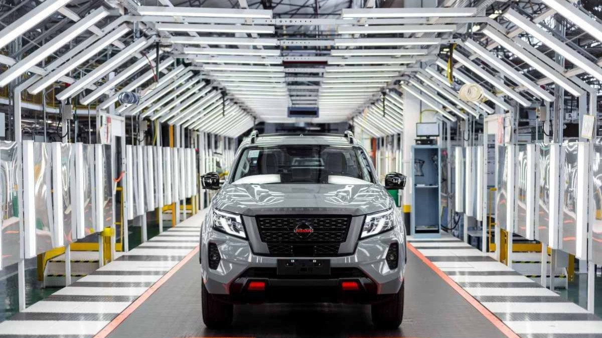 Nissan Frontier possui tecnologia de ponta e um desenho robusto