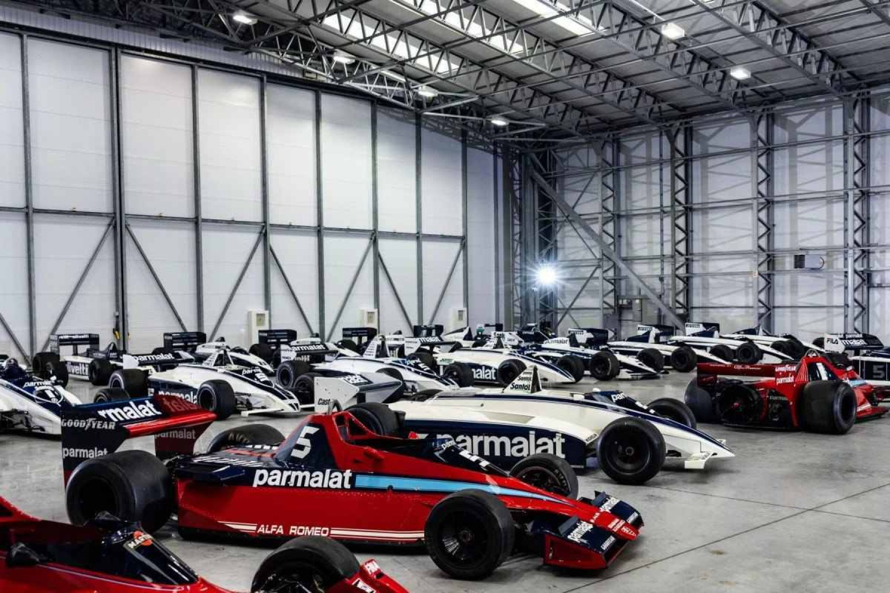 Ex-chefão da Fórmula 1, Bernie Ecclestone, coloca à venda coleção de carros históricos 