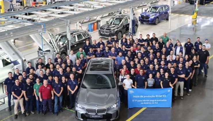 O BMW X5 é o primeiro carro híbrido plug-in produzido na América do Sul