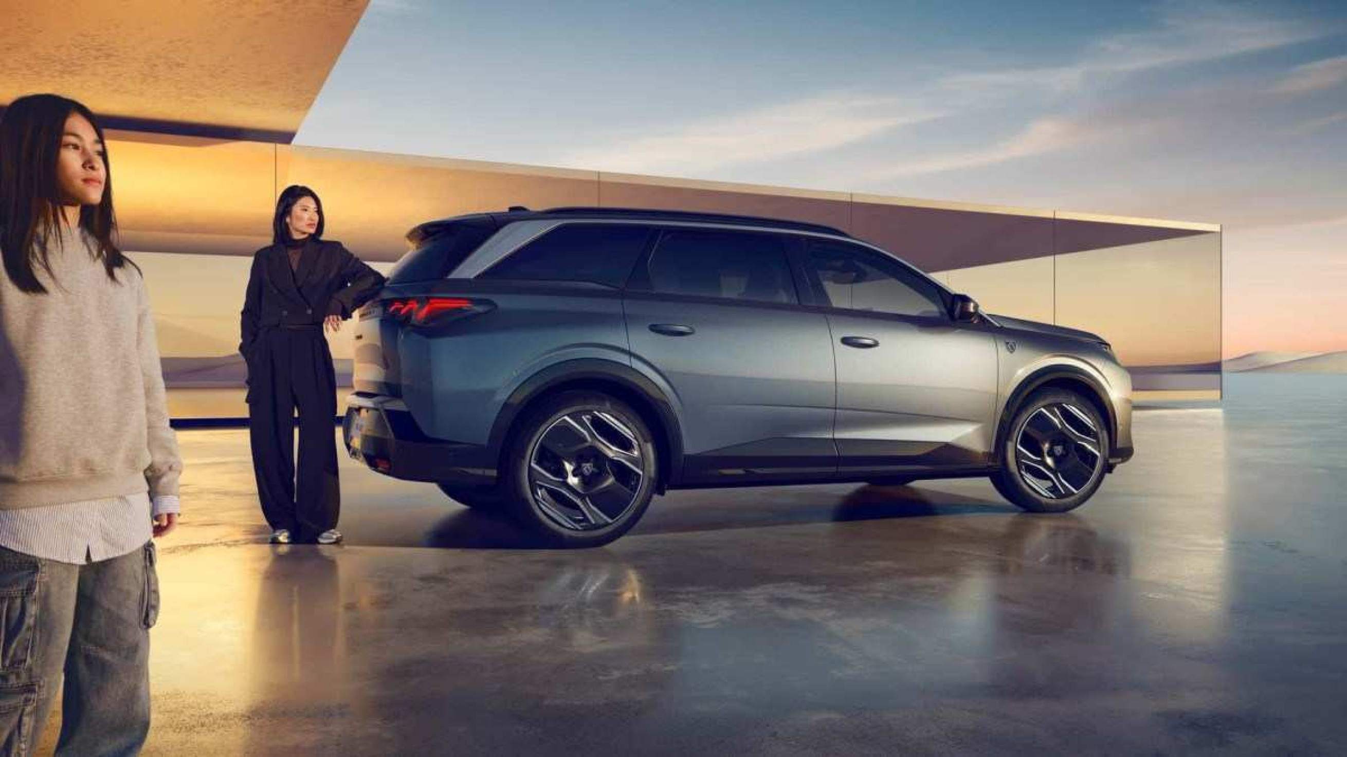 Novo Peugeot 5008 é registrado no Brasil