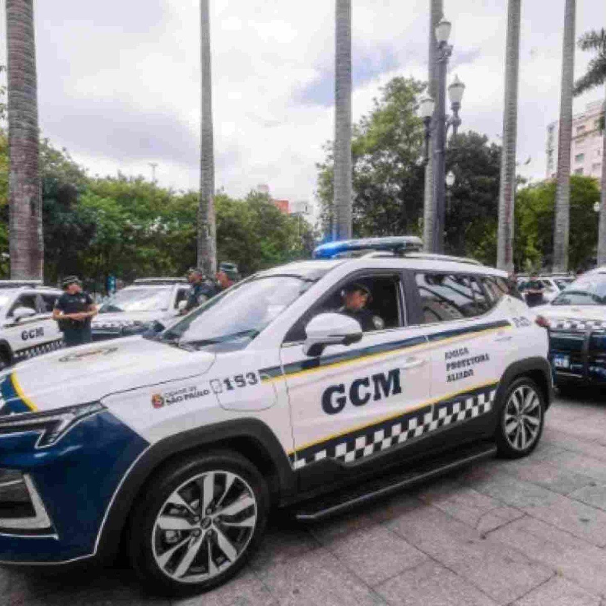 Prefeitura alugou 50 carros elétricos para aumentar a frota da GCM