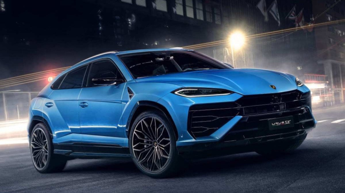 Lamborghini Urus SE estreou modificações visuais no SUV esportivo