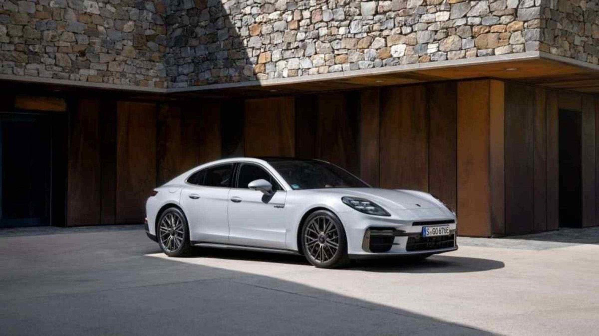 Porsche Panamera Turbo E-Hybrid 