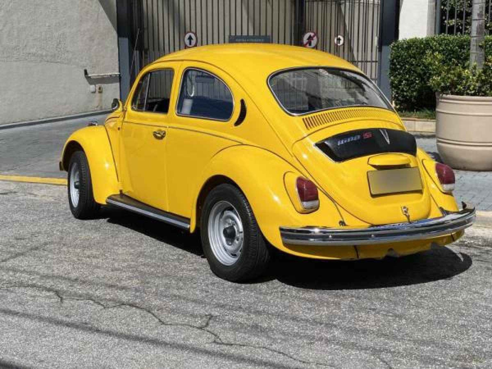 Volkswagen FUSCA 1600 S (BIZORRÃO) - 1975/1975