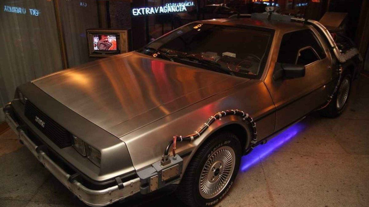 DeLorean utilizado em De Volta Para o Futuro