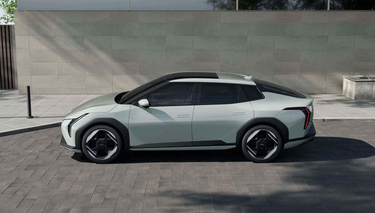 Lateral do Kia EV4
