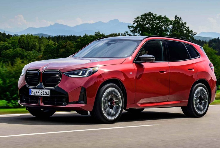 BMW X3 M50 vermelha