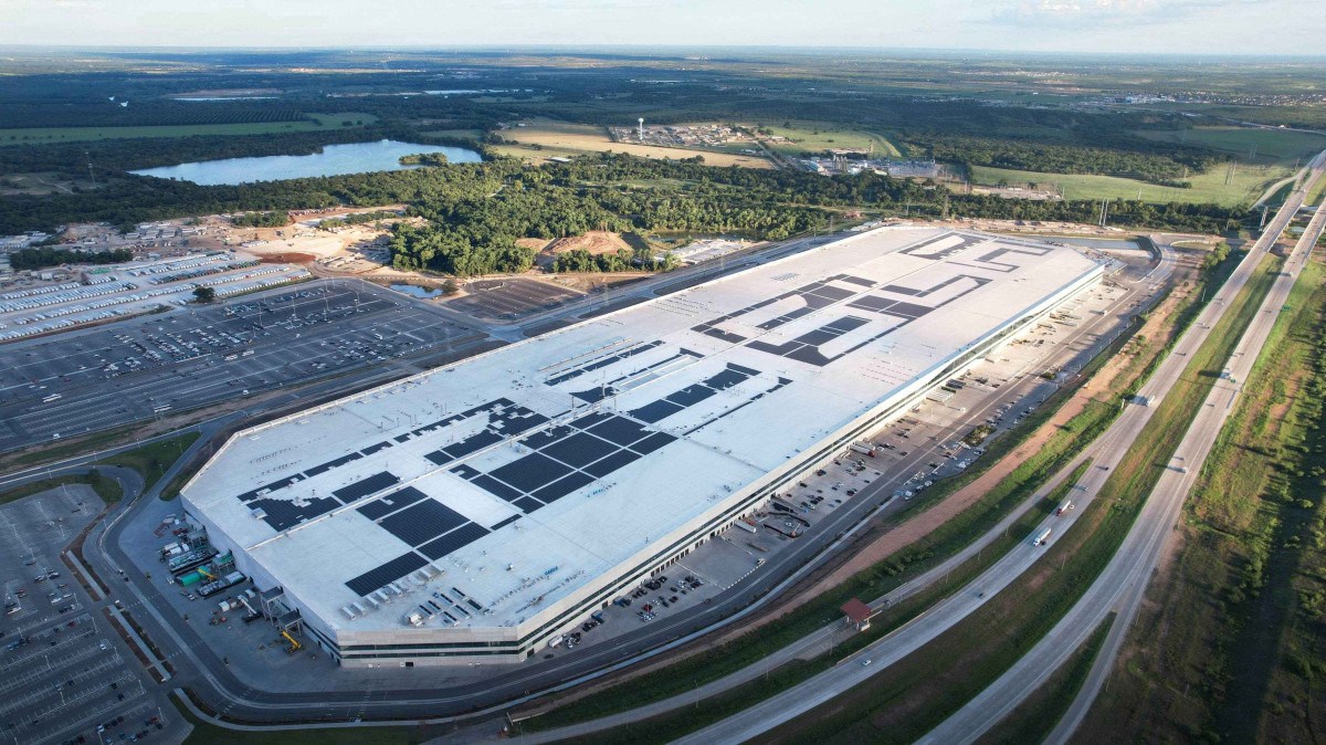 Fábrica Giga Texas da Tesla nos Estados Unidos