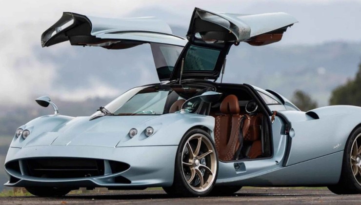 Pagani Huayra Codalunga (cauda longa)