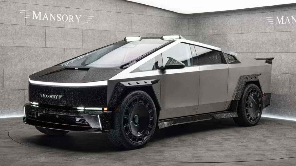 Tesla Cybertruck modificada pela Mansory